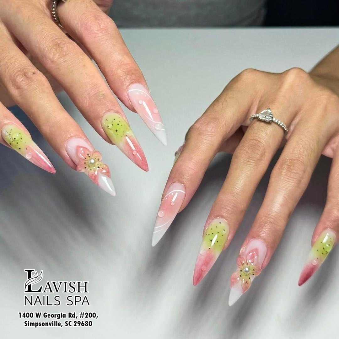 Lavish Nail Spa